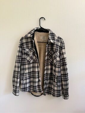 Plaid Sherpa